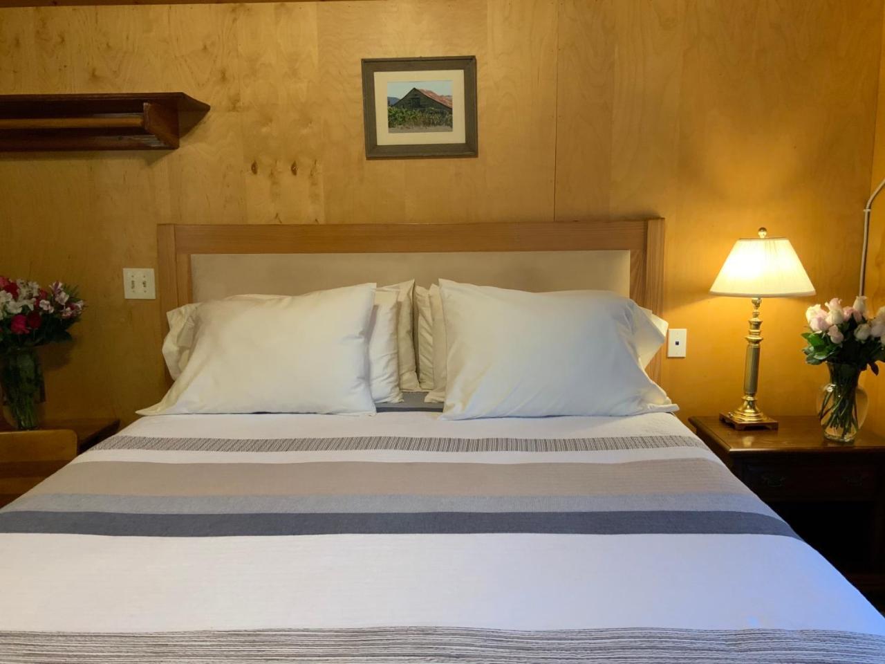 The Woods Hotel - Gay Lgbtq Cabins 게른빌 외부 사진